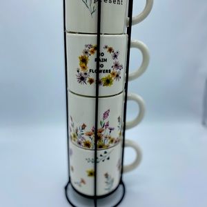 4 Mugs Floral Scene Set in Wired Basket
